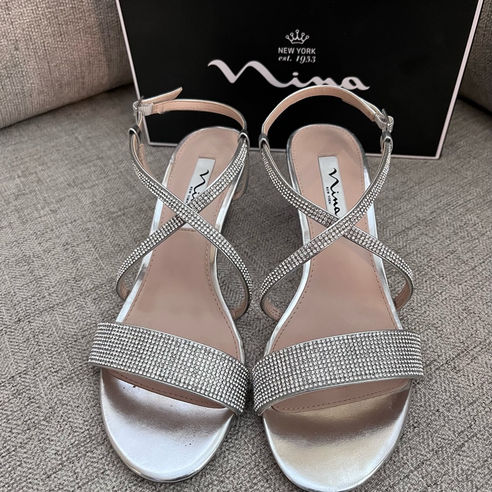 Nina Dress Sandals, Silver Metallic, 8.5M. Worn once. A few minor dings.